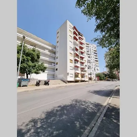 Madona Lägenhet Šibenik