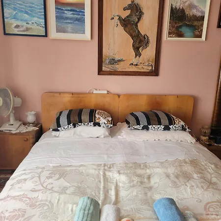 Madona Lägenhet Šibenik